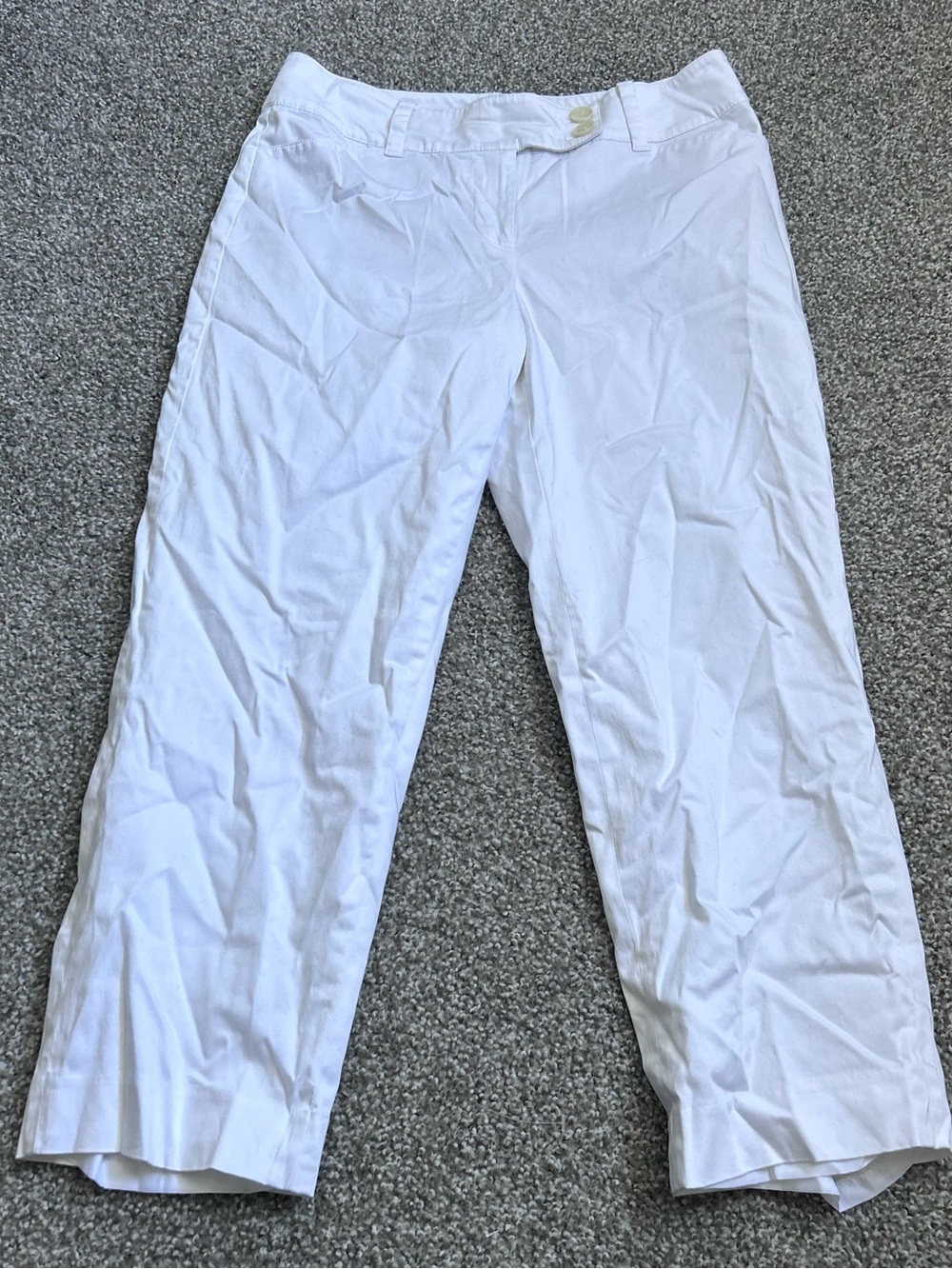 Ann Taylor White Cropped Pants